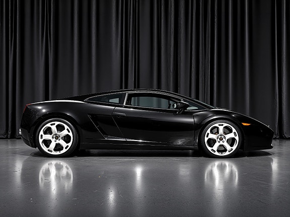 Lamborghini Gallardo 7 of 13
