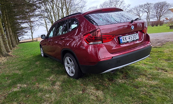 BMW X1 3 of 15