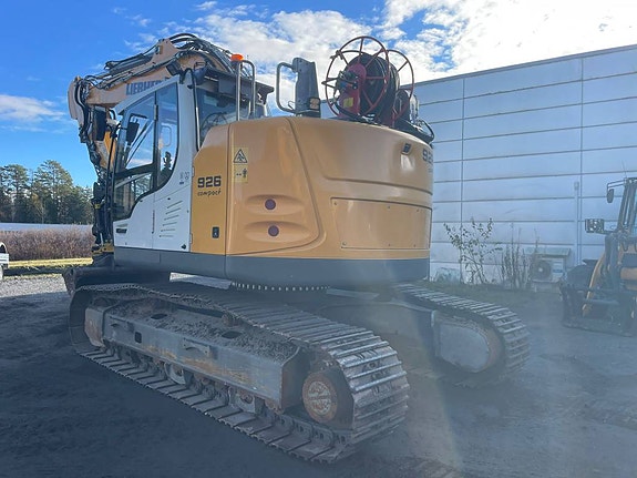 Liebherr R 926 Compact Litronic 3 of 5