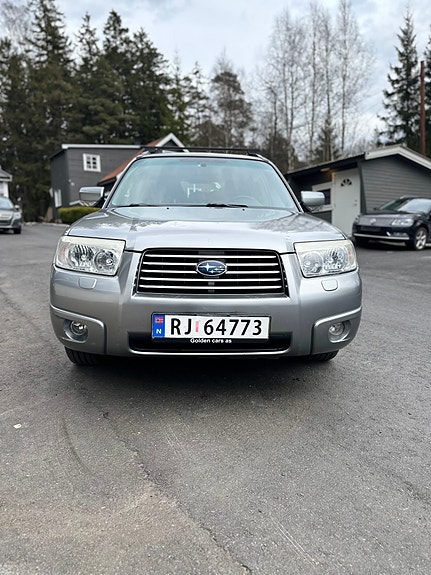 Subaru Forester 4 of 5