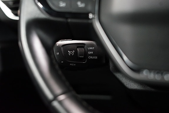 Peugeot 3008 10 of 30