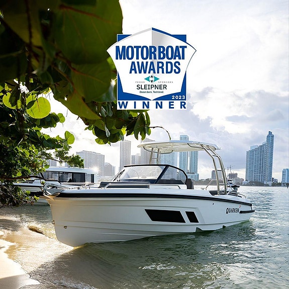 QUARKEN 27 T-Top M/300 Hk Yamaha, Hvit. El Styring ,FULLSPEKKET med Utstyr.- SP