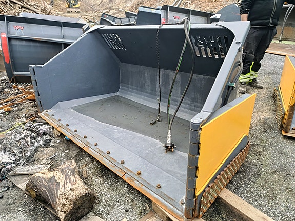 Andre Ufo klappvingeskuffe - 2500 mm bredde