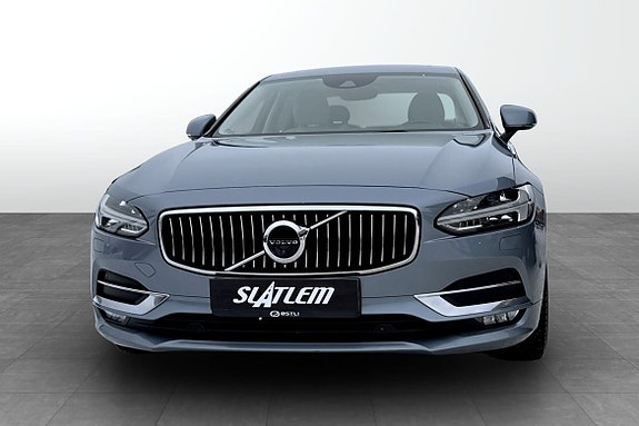 Volvo S90 4 of 5