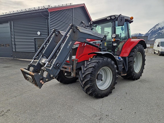 Massey Ferguson 6614 D6