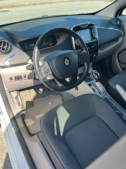 Renault Zoe 9 of 21