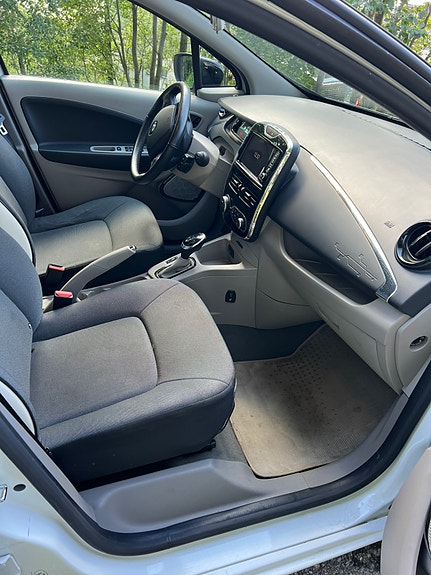 Renault Zoe 13 of 21