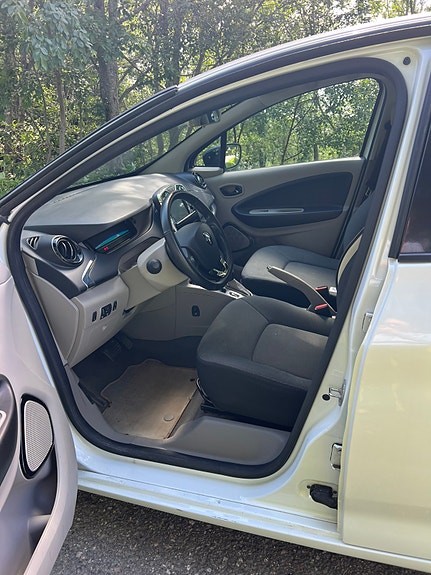 Renault Zoe 11 of 21
