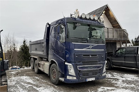 Volvo FH540 3 of 5