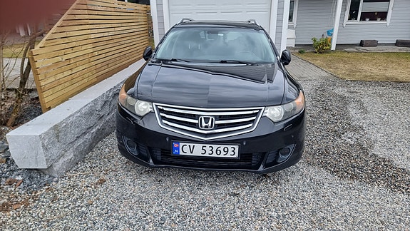 Honda Accord 2 of 30