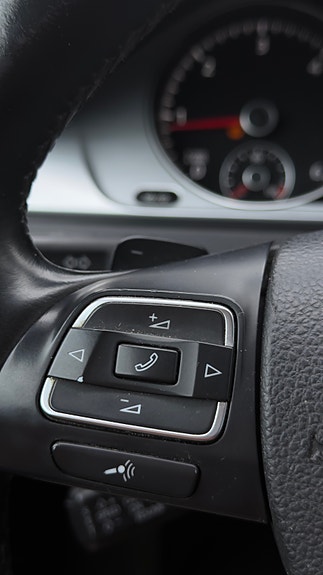 Volkswagen Passat 15 of 15