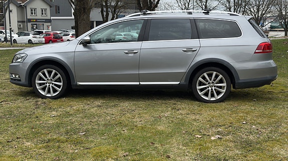 Volkswagen Passat 3 of 15