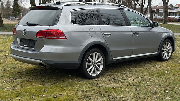 Volkswagen Passat 5 of 15