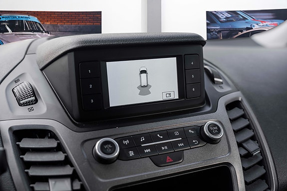Ford Transit Connect 17 of 22