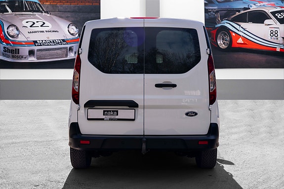 Ford Transit Connect 7 of 22