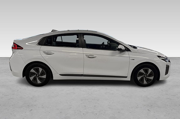 Hyundai IONIQ 11 hos Sommerseth