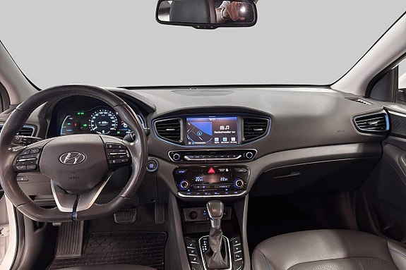 Hyundai IONIQ 15 hos Sommerseth