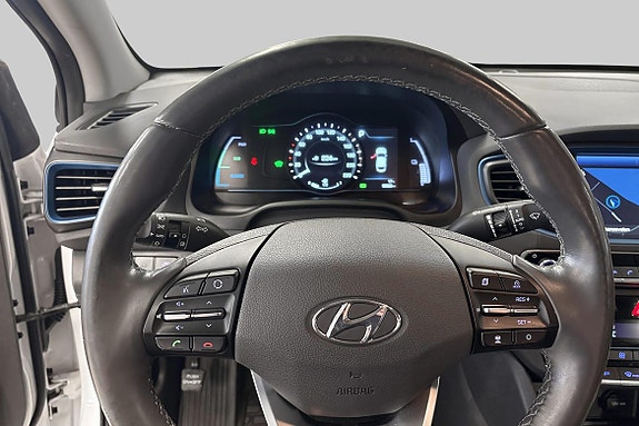 Hyundai IONIQ 16 hos Sommerseth