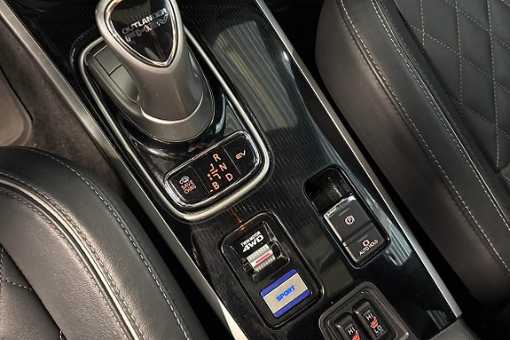 Mitsubishi Outlander 23 hos Sommerseth