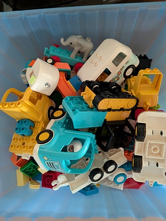 Lego Duplo klosser og kjøretøy blandet sett