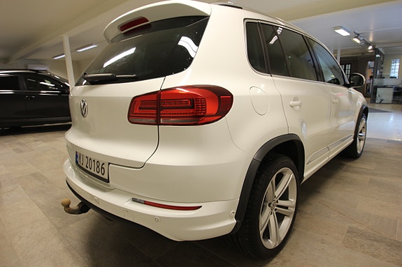 Volkswagen Tiguan 5 of 24