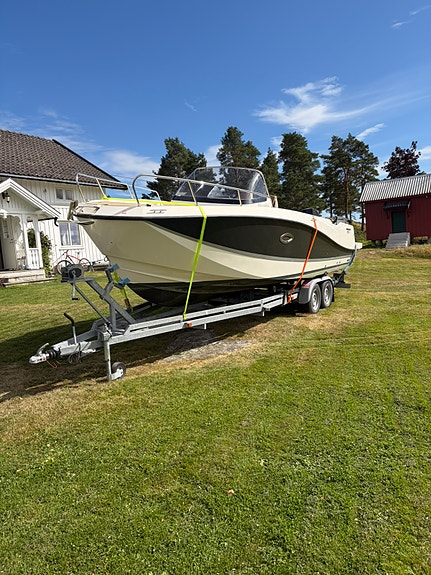 Super daycruiser med alle faciliteter - pris inkluderer henger og vinterlagring. 12 of 13