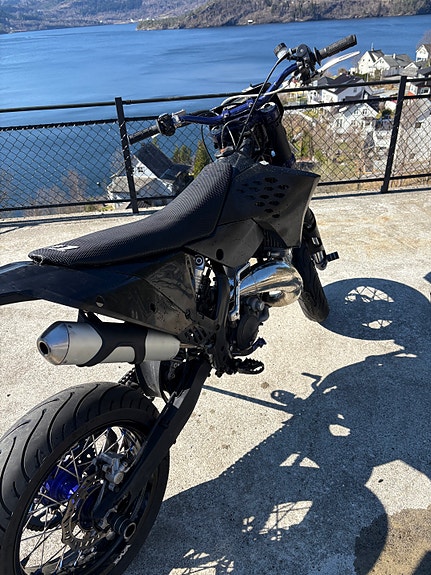KTM 125 EXC 5 of 6