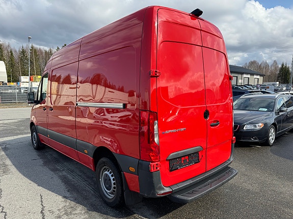 Mercedes-Benz eSprinter 312 3 of 5