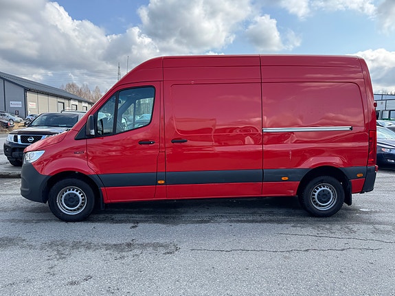 Mercedes-Benz eSprinter 312 2 of 5