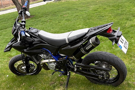 Yamaha WR 125 X 8 of 21