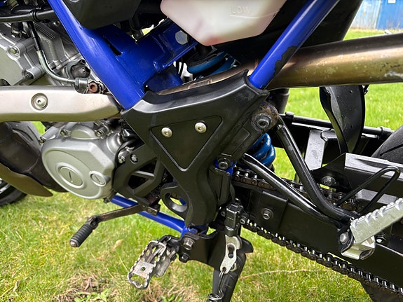 Yamaha WR 125 X 19 of 21
