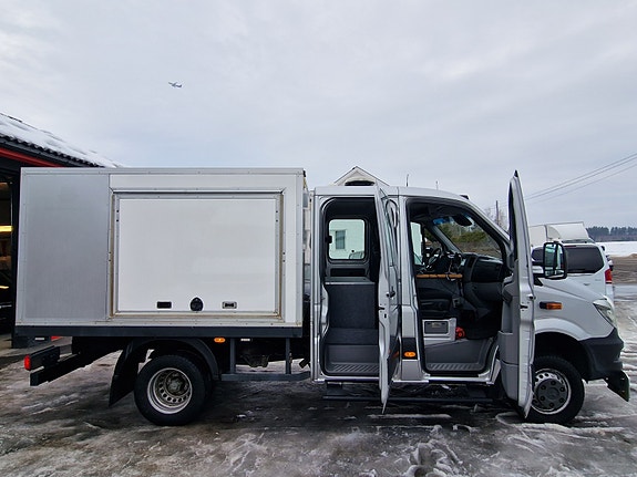 Mercedes-Benz Sprinter 519 2 of 30