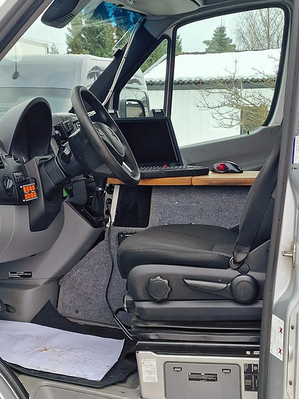 Mercedes-Benz Sprinter 519 23 of 30