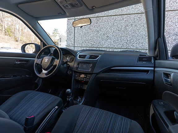 Suzuki Swift 20 of 30