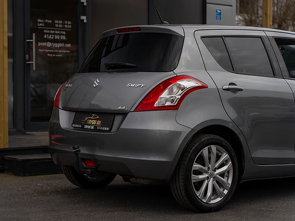 Suzuki Swift 4 of 30