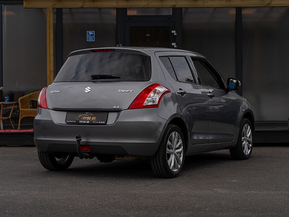 Suzuki Swift 7 of 30