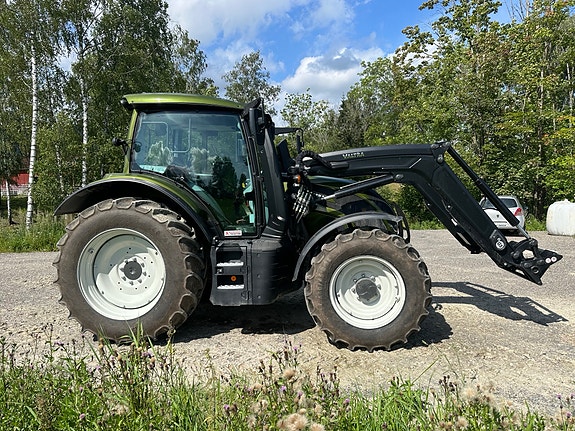 Valtra N175D