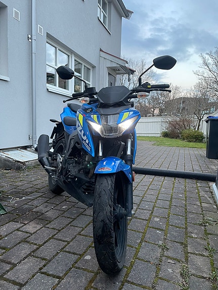 Suzuki GSX-S 125 3 of 5