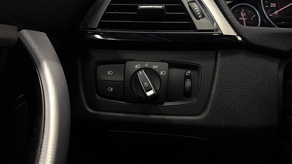 BMW 330d 25 of 30