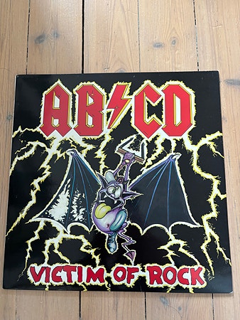 AB/CD Victim Of Rock / Sjelden AC/DC hyllest