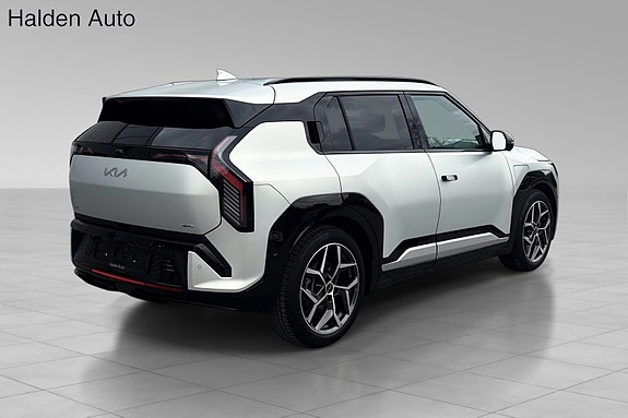 Kia EV3 5 of 5