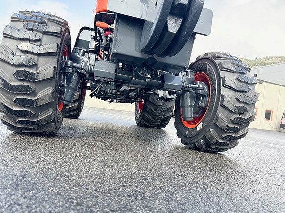 Hydrostat 26 hp 4x4