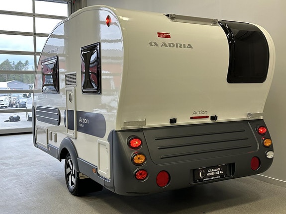 Adria Action 361 LH Dusj / Panorama / Gulvvarme / 962KG