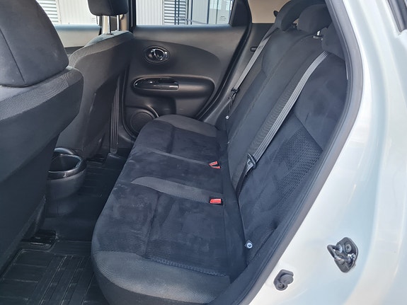 Nissan Juke 14 of 30