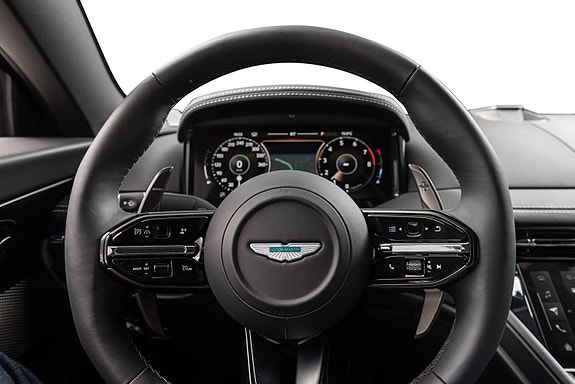 Aston Martin DB12 21 of 30