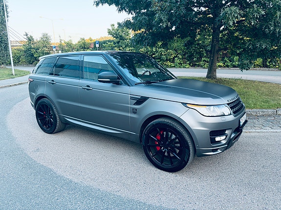 Land Rover Range Rover Sport 30 of 30