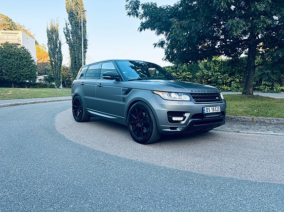 Land Rover Range Rover Sport 6 of 30