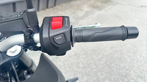 Yamaha MT-07 3 of 8