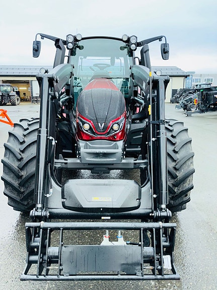 Valtra Valtra G135 Active selges, fullfjæret, garanti 2024, kr 1 149 000,-