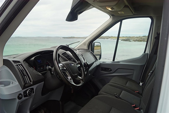 Ford Transit 6 of 26
